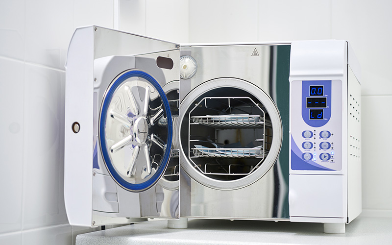 オートクレーブ滅菌器